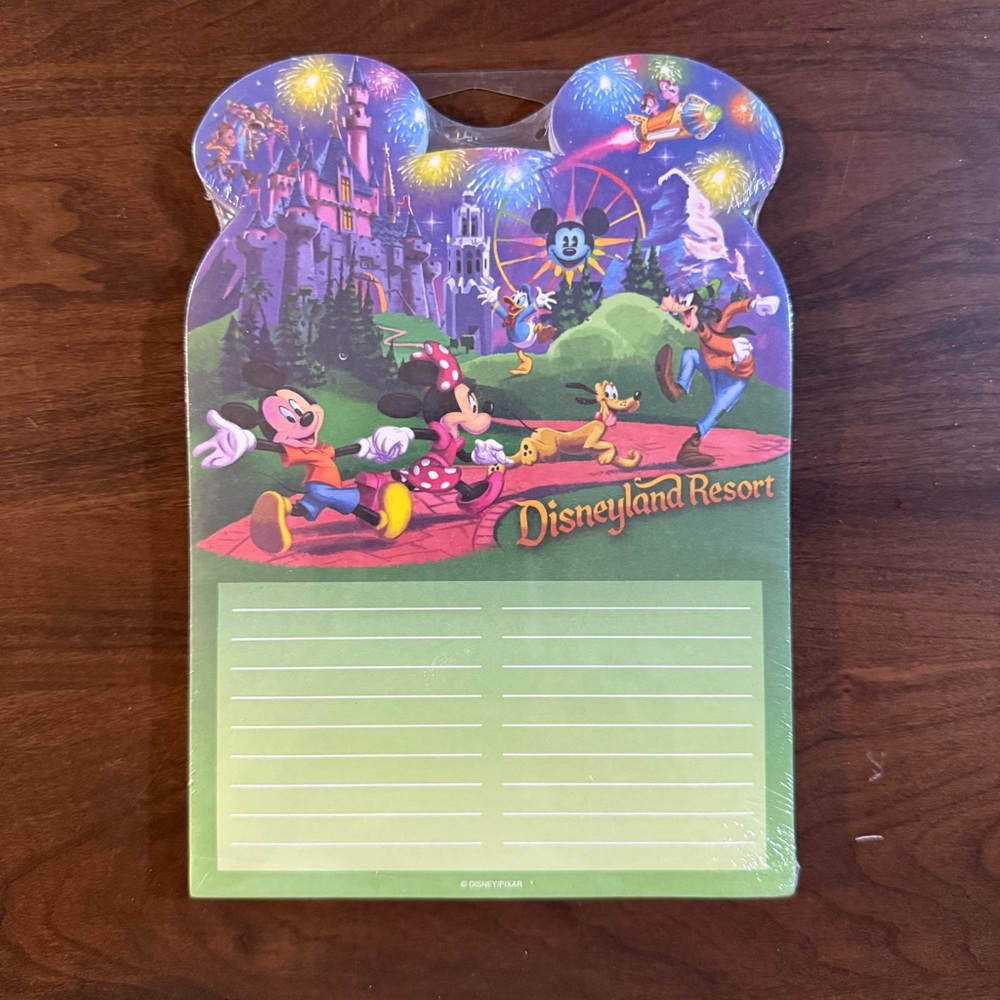 Disneyland Resort Paper Pad with Magnet